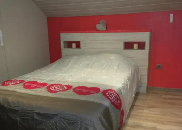 Le Magnolia 度假居 Le Puid